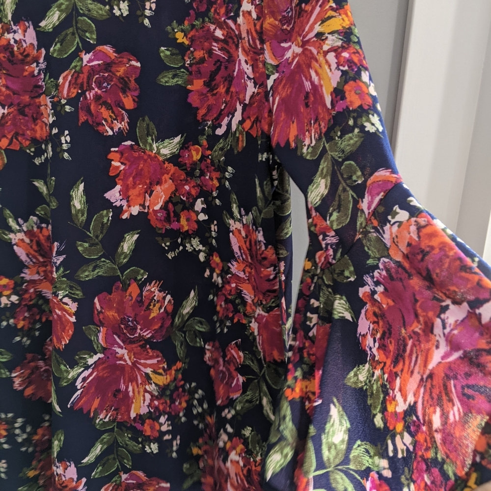 Ladies shirt - Picture 6 of 6